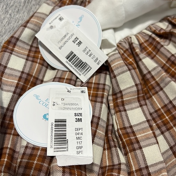 Edgehill Collection Smocked Peter Pan Collar Short Sleeve Plaid Bubble Coverall - Picture 10 of 11